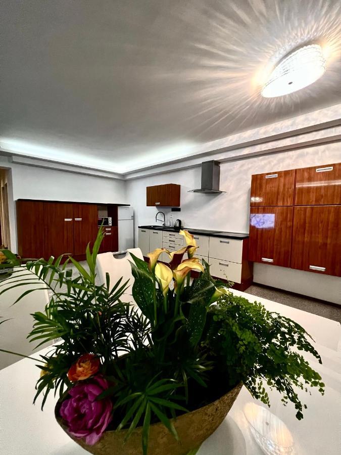 Koliba Apartments 2 บราติสลาวา ภายนอก รูปภาพ