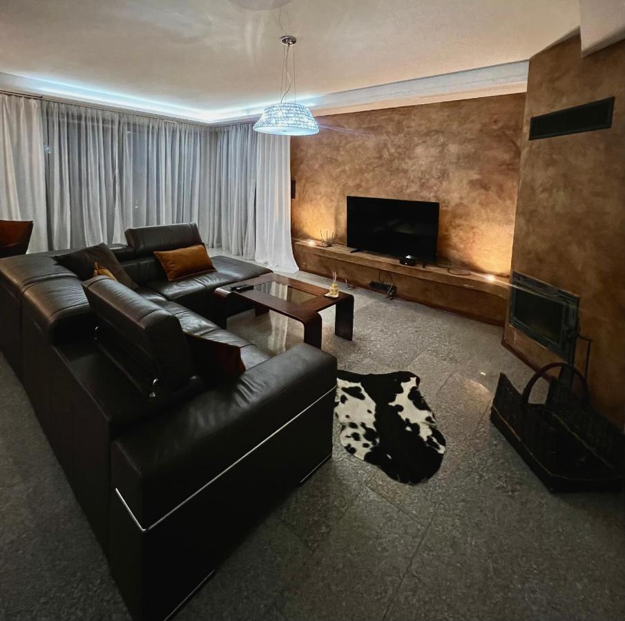 Koliba Apartments 2 บราติสลาวา ภายนอก รูปภาพ