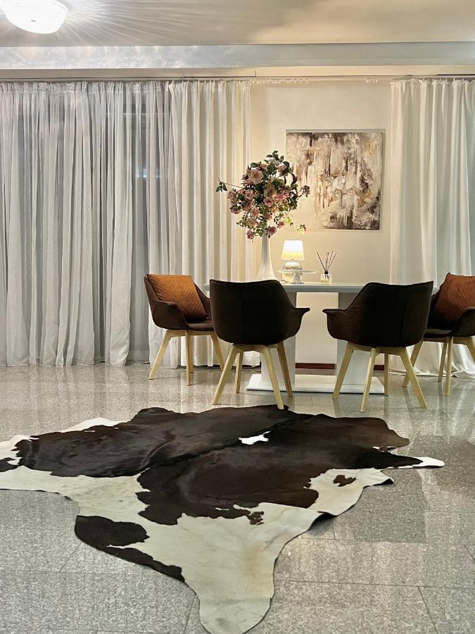 Koliba Apartments 2 บราติสลาวา ภายนอก รูปภาพ